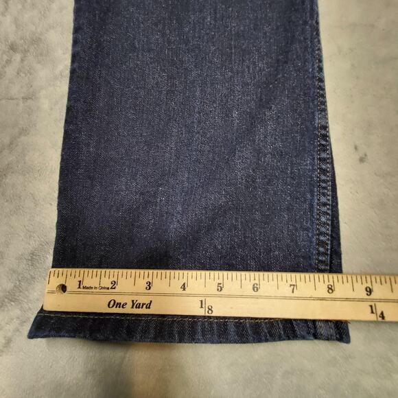 Eddie Bauer Jeans Mens 37x33 Blue Straight Leg Stretch Denim Dark Wash Classic - Picture 6 of 10